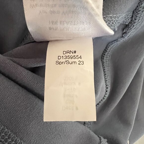 EDDIE BAUER Blue Traverse Trail High-Rise Capri Leggings Size Medium - Picture 7 of 7